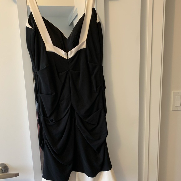 Nicole Miller size 10 dress - Picture 2 of 5